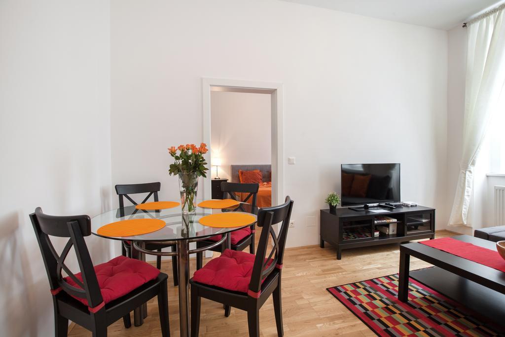 Apartment Theresiengasse Vienna Room photo